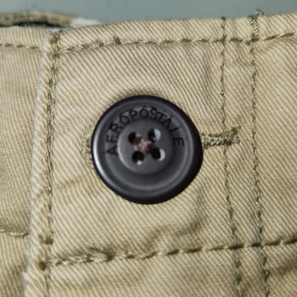 AEROPOSTALE Cargo Shorts - Size 27 - Picture 5 of 6